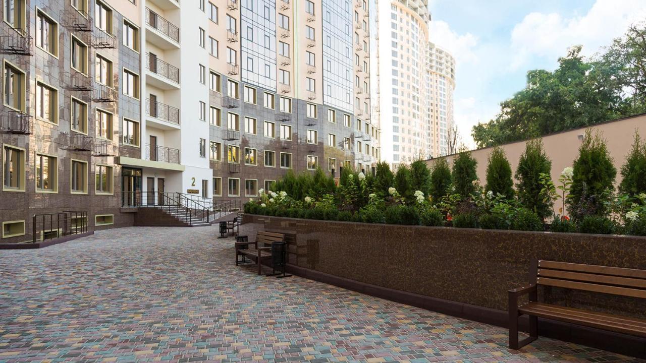 Arcadia Vip Apartments Sea View! Одеса Екстериор снимка