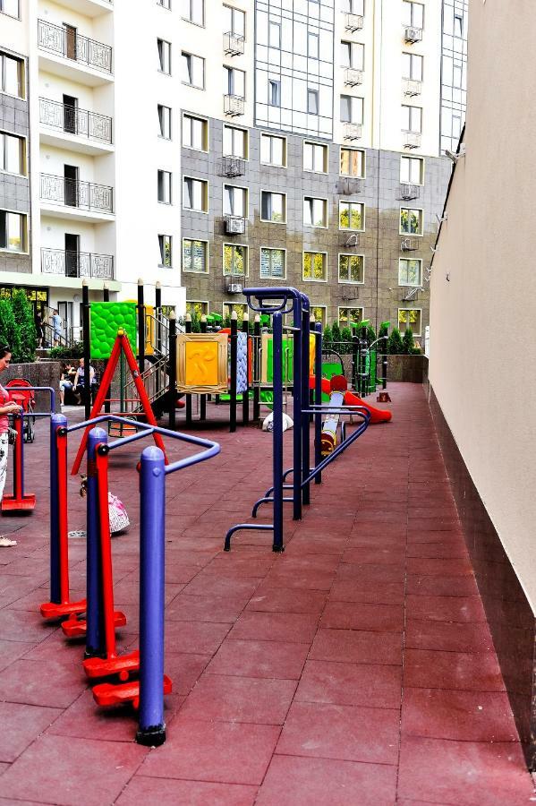Arcadia Vip Apartments Sea View! Одеса Екстериор снимка