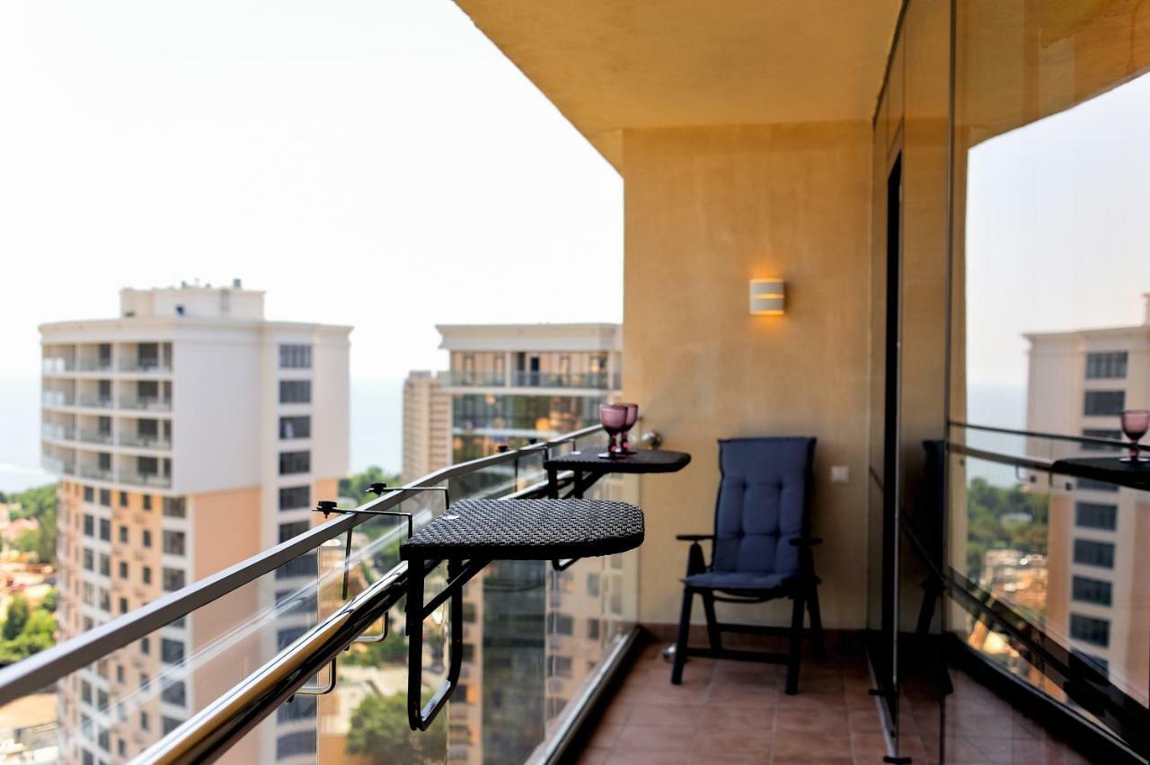 Arcadia Vip Apartments Sea View! Одеса Екстериор снимка